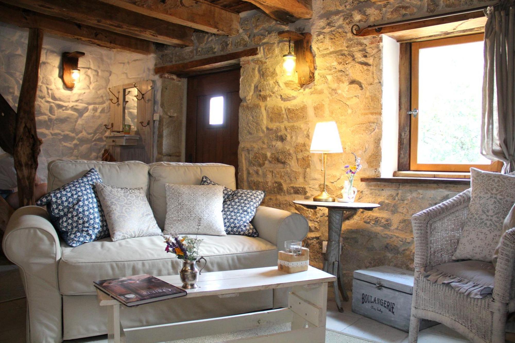 Bed and Breakfast La Belle Ame Saint-Priest-des-Champs Habitación foto